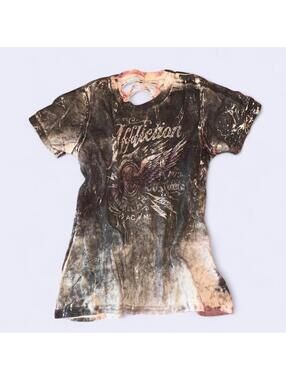 distressed vintage affliction tee, size M/L